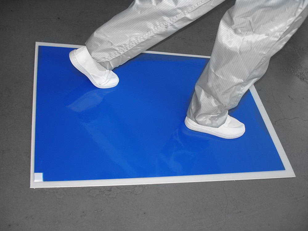 M/s. Vaishnavi Trading Company in Sri Ramana Colony  at Kharmanghatj is Manufacturer and Supplier of contamination control products such as clean room garments, disposable caps, disposable nose masks