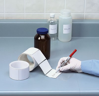 M/s. Vaishnavi Trading Company in Sri Ramana Colony  at Kharmanghatj is Manufacturer and Supplier of contamination control products such as clean room garments, disposable caps, disposable nose masks